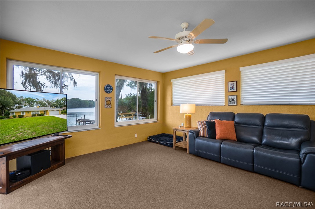 5225 S Covewood Terrace, Floral City, FL 34436