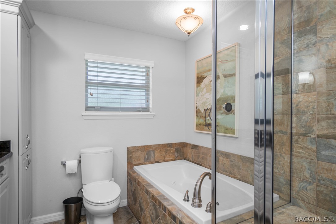 5225 S Covewood Terrace, Floral City, FL 34436