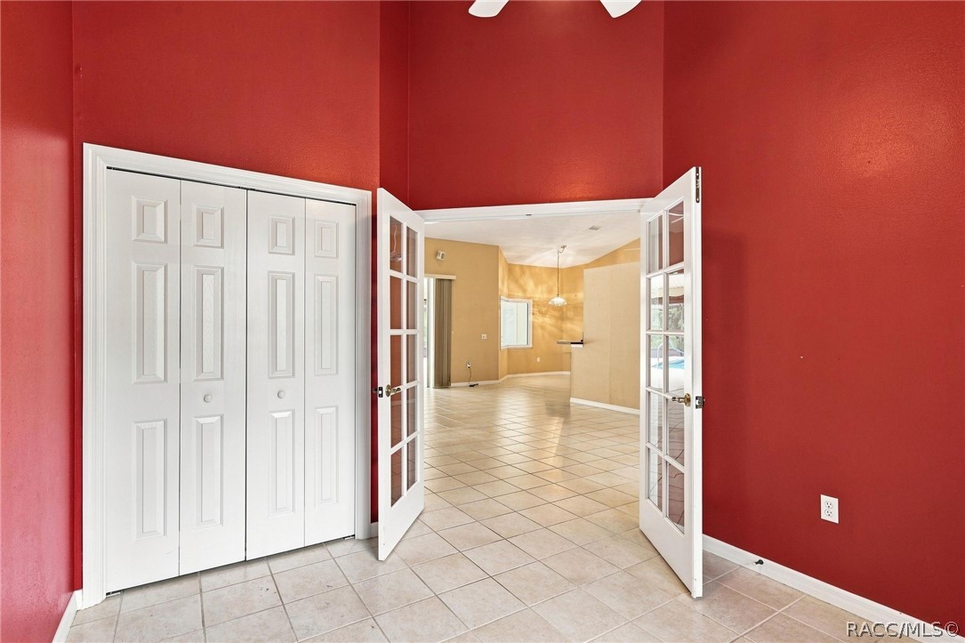 5928 N Oakmont Drive, Beverly Hills, FL 34465