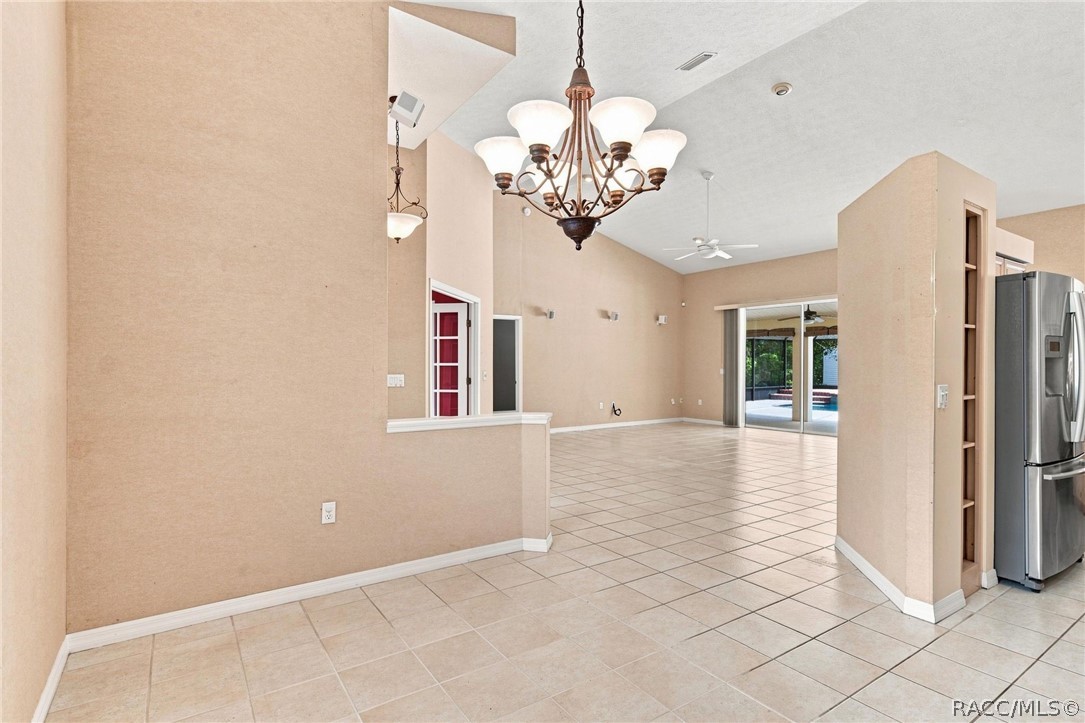 5928 N Oakmont Drive, Beverly Hills, FL 34465