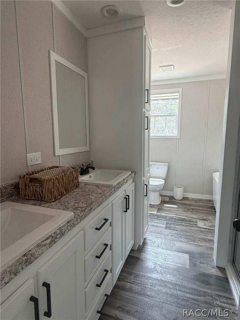 132 S THAYER Avenue, Lecanto, FL 34461 132 S THAYER Avenue, Lecanto, FL 34461