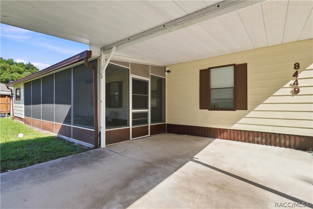 8449 W Dixie Court, Homosassa, FL 34448