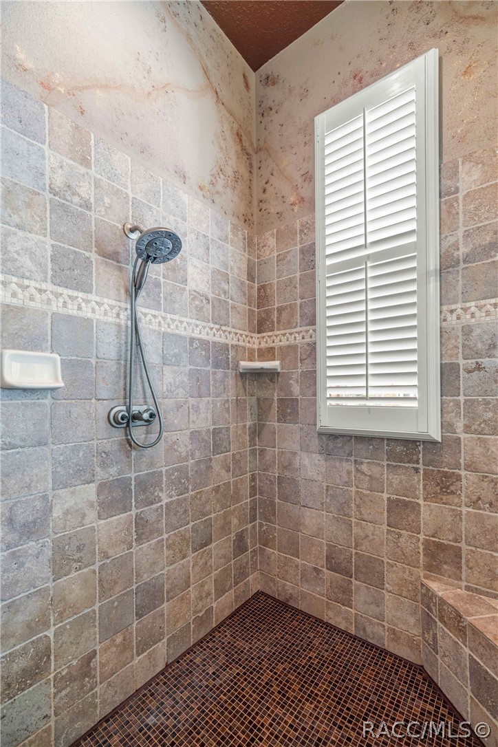 1611 N Dimaggio Path, Hernando, FL 34442