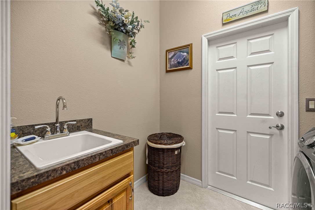 1611 N Dimaggio Path, Hernando, FL 34442