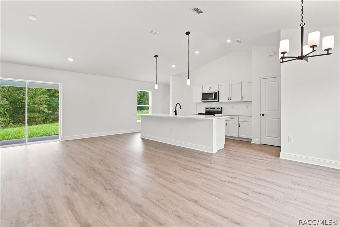 914 N Bennington Terrace, Inverness, FL 34453
