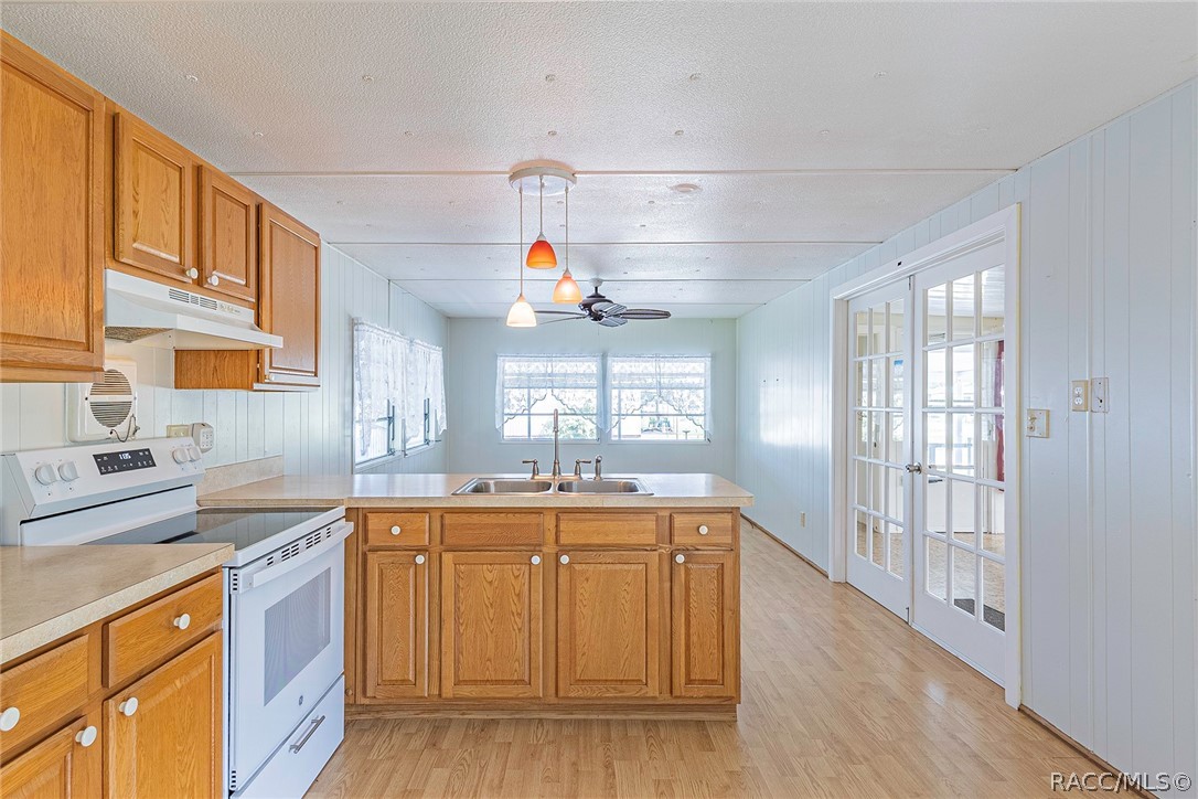 7236 S Sesame Street, Homosassa, FL 34446