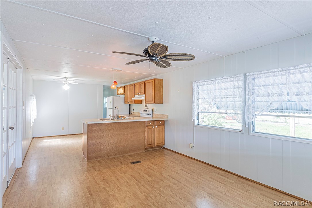 7236 S Sesame Street, Homosassa, FL 34446