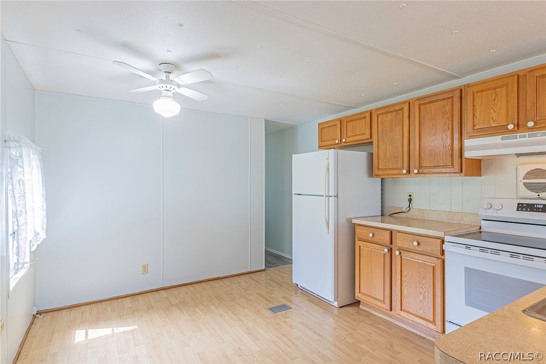 7236 S Sesame Street, Homosassa, FL 34446