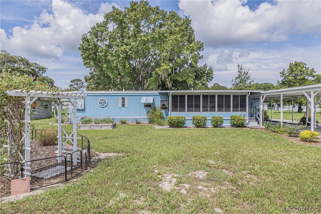 7236 S Sesame Street, Homosassa, FL 34446