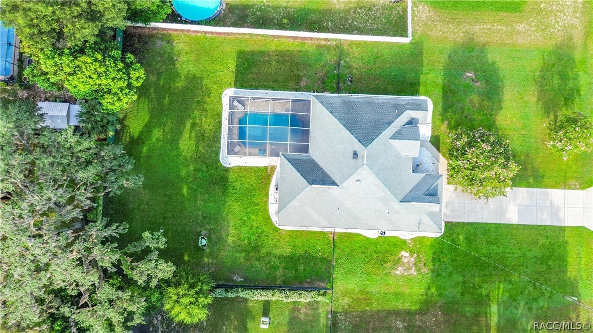 5904 W Meadowpark Lane, Crystal River, FL 34429