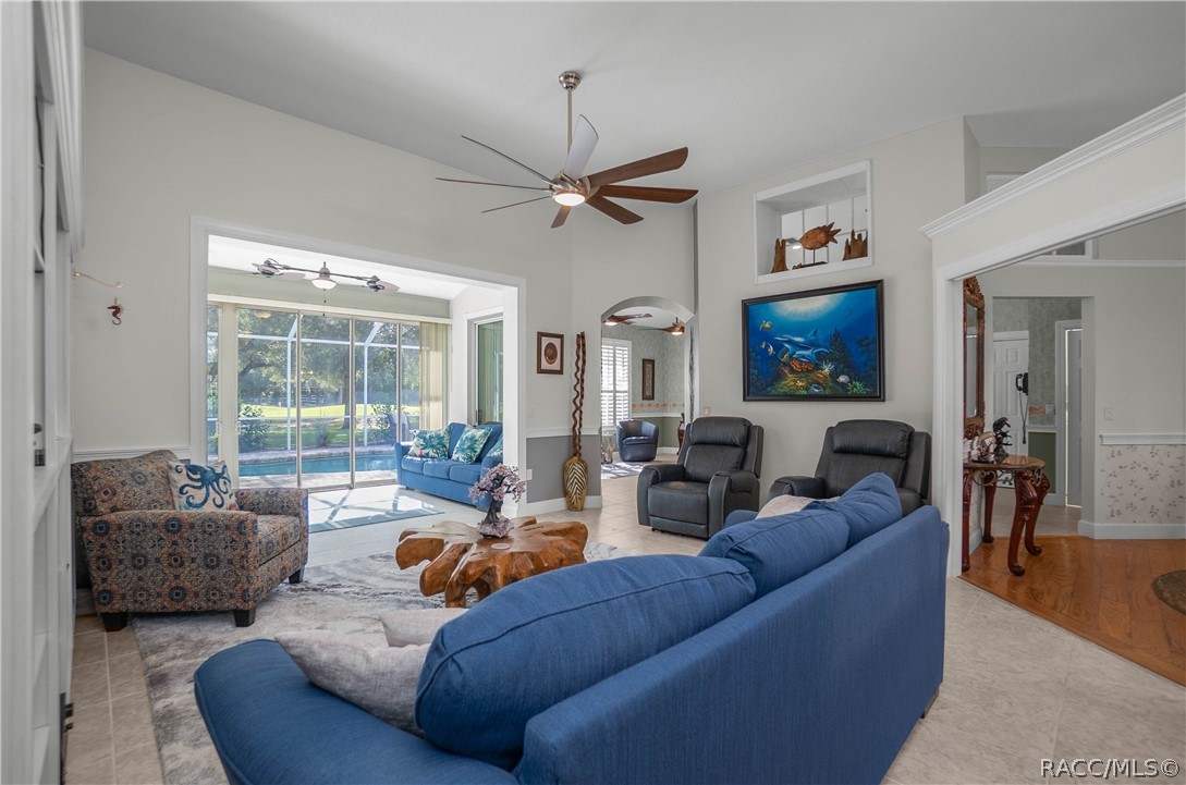4919 N El Camino Drive, Beverly Hills, FL 34465