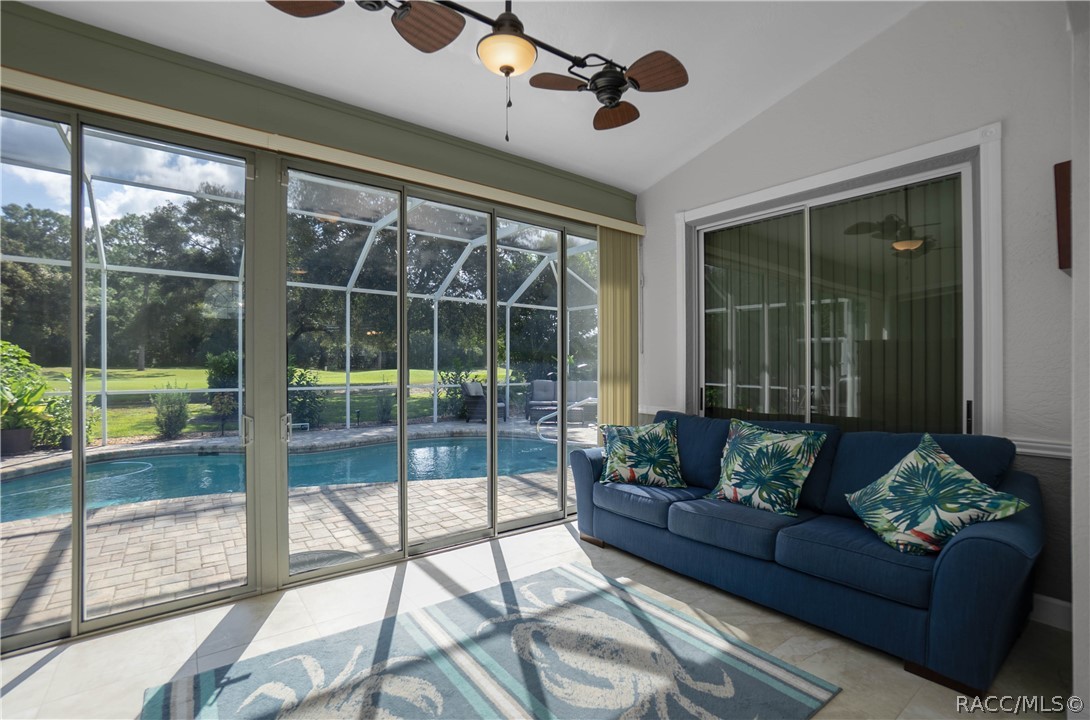 4919 N El Camino Drive, Beverly Hills, FL 34465