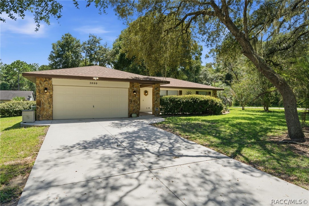 3080 E Bryant Street, Inverness, FL 34453