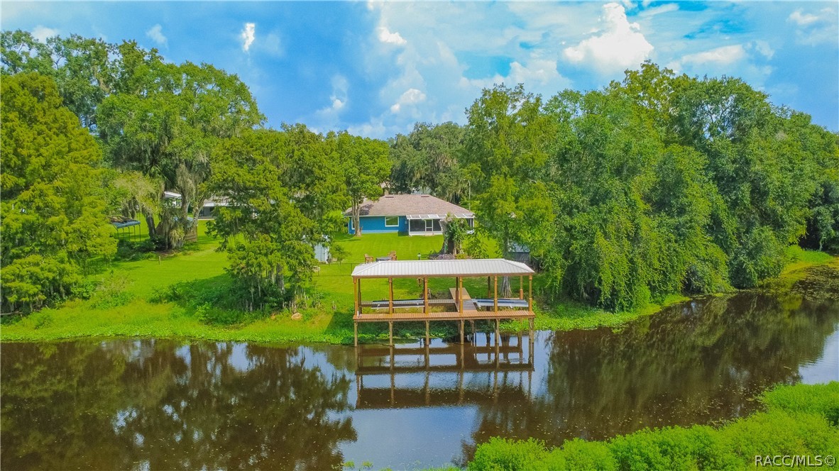 9570 E Tsala Apopka Drive, Floral City, FL 34436