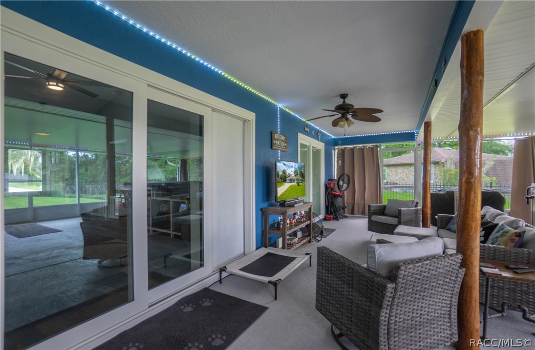 9570 E Tsala Apopka Drive, Floral City, FL 34436