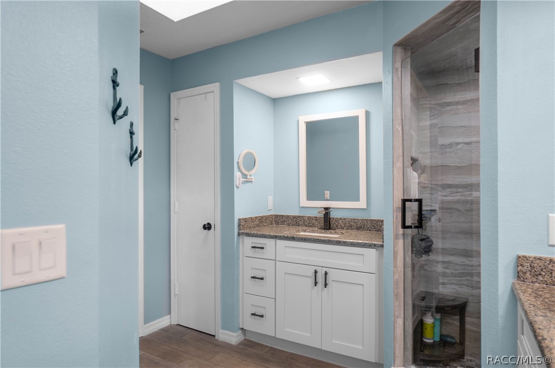 9570 E Tsala Apopka Drive, Floral City, FL 34436
