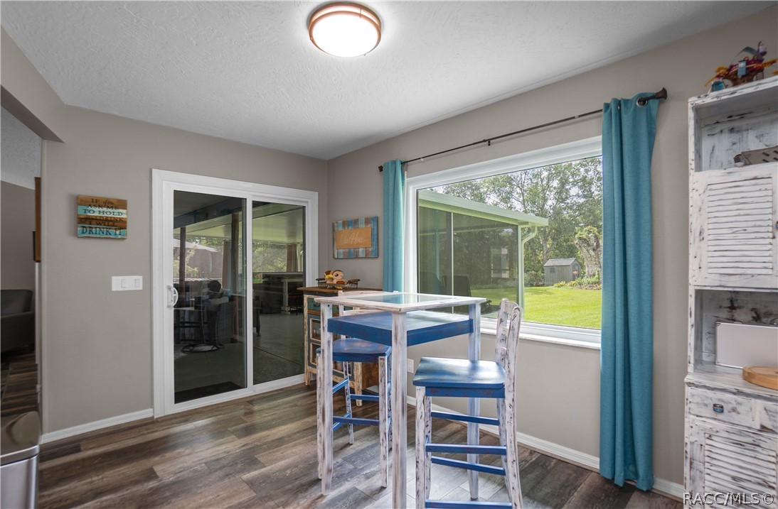 9570 E Tsala Apopka Drive, Floral City, FL 34436