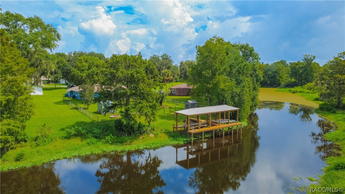 9570 E Tsala Apopka Drive, Floral City, FL 34436