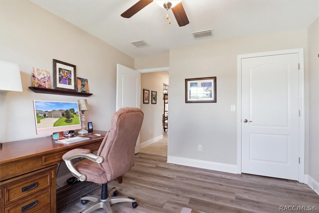 567 W Runyon Loop, Beverly Hills, FL 34465