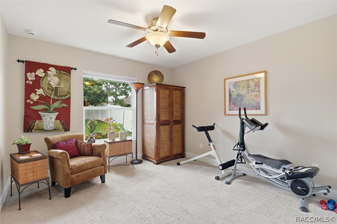 567 W Runyon Loop, Beverly Hills, FL 34465