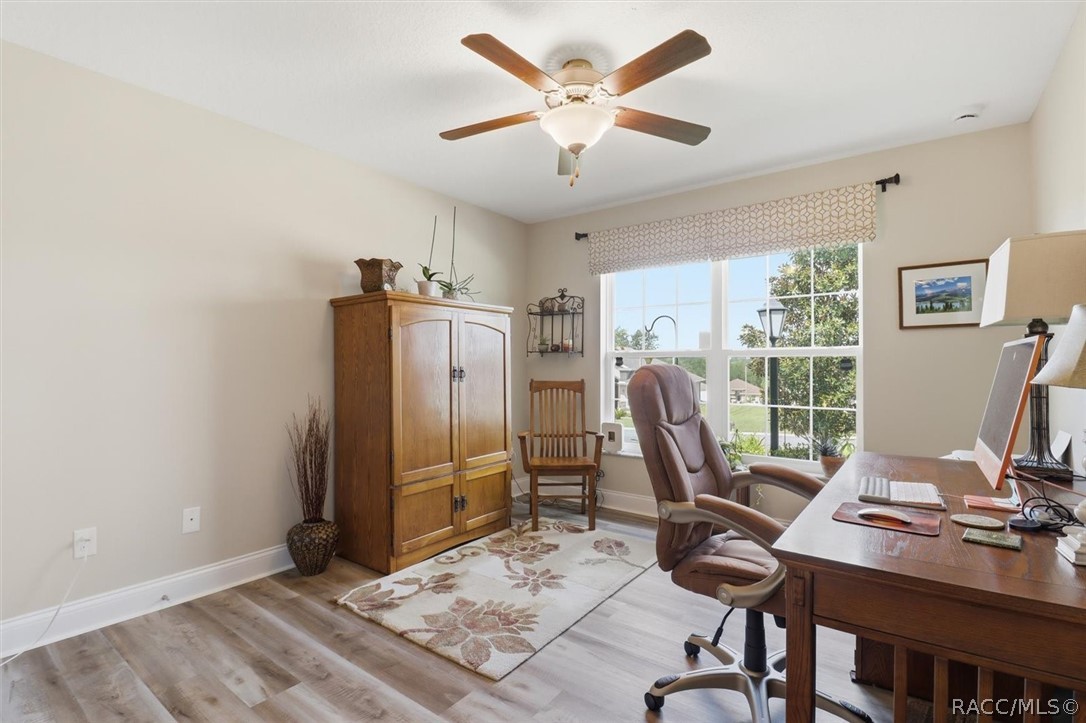 567 W Runyon Loop, Beverly Hills, FL 34465