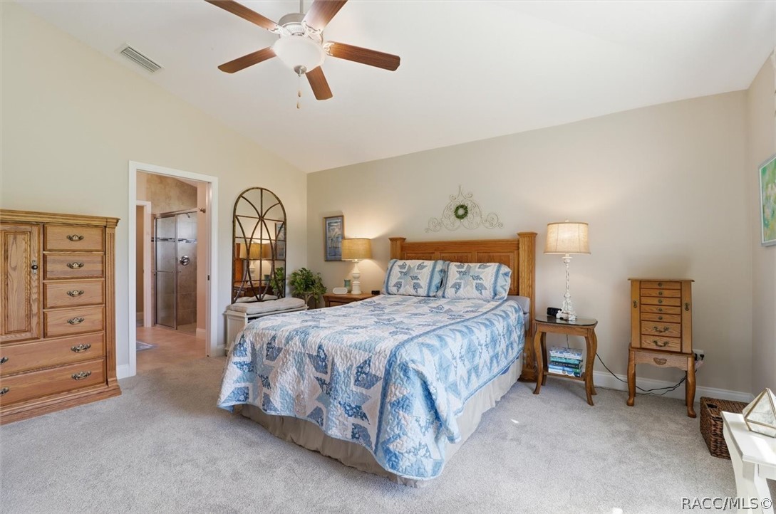 567 W Runyon Loop, Beverly Hills, FL 34465
