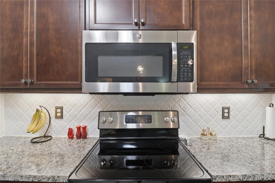 567 W Runyon Loop, Beverly Hills, FL 34465
