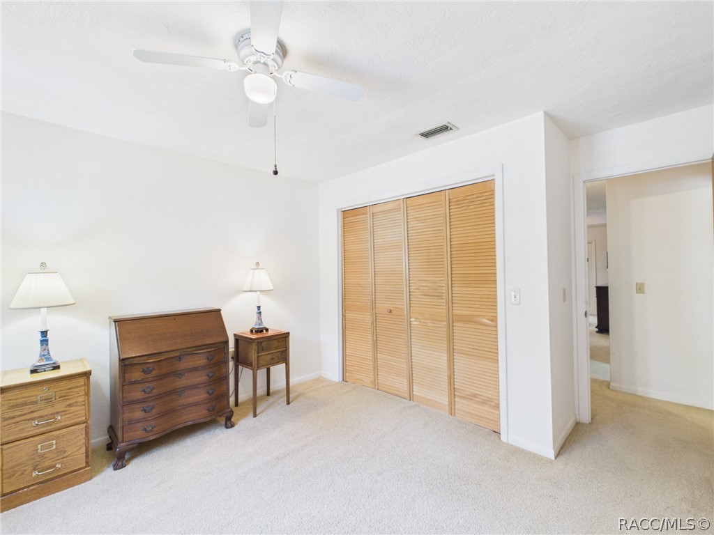 814 N Dunkenfield Avenue, Crystal River, FL 34429