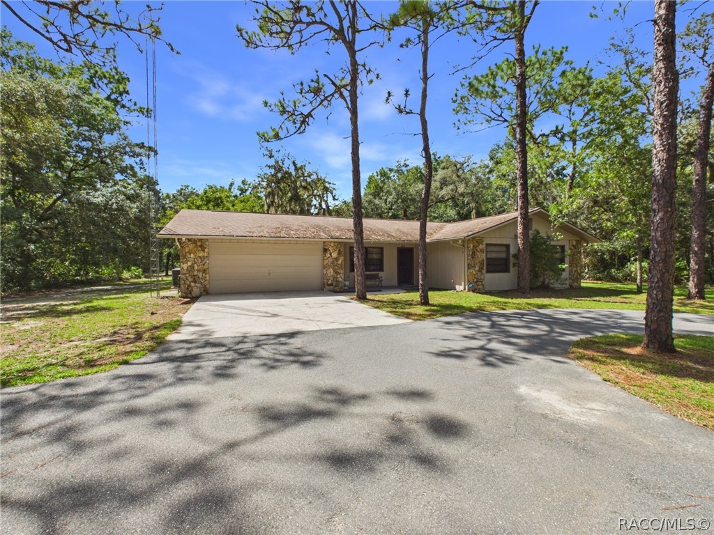 814 N Dunkenfield Avenue, Crystal River, FL 34429 814 N Dunkenfield Avenue, Crystal River, FL 34429