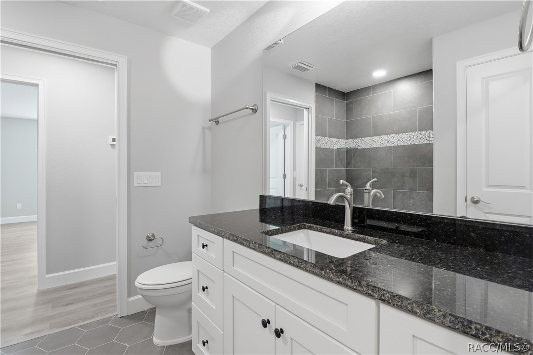 8341 Pine Needle Terrace, Crystal River, FL 34428