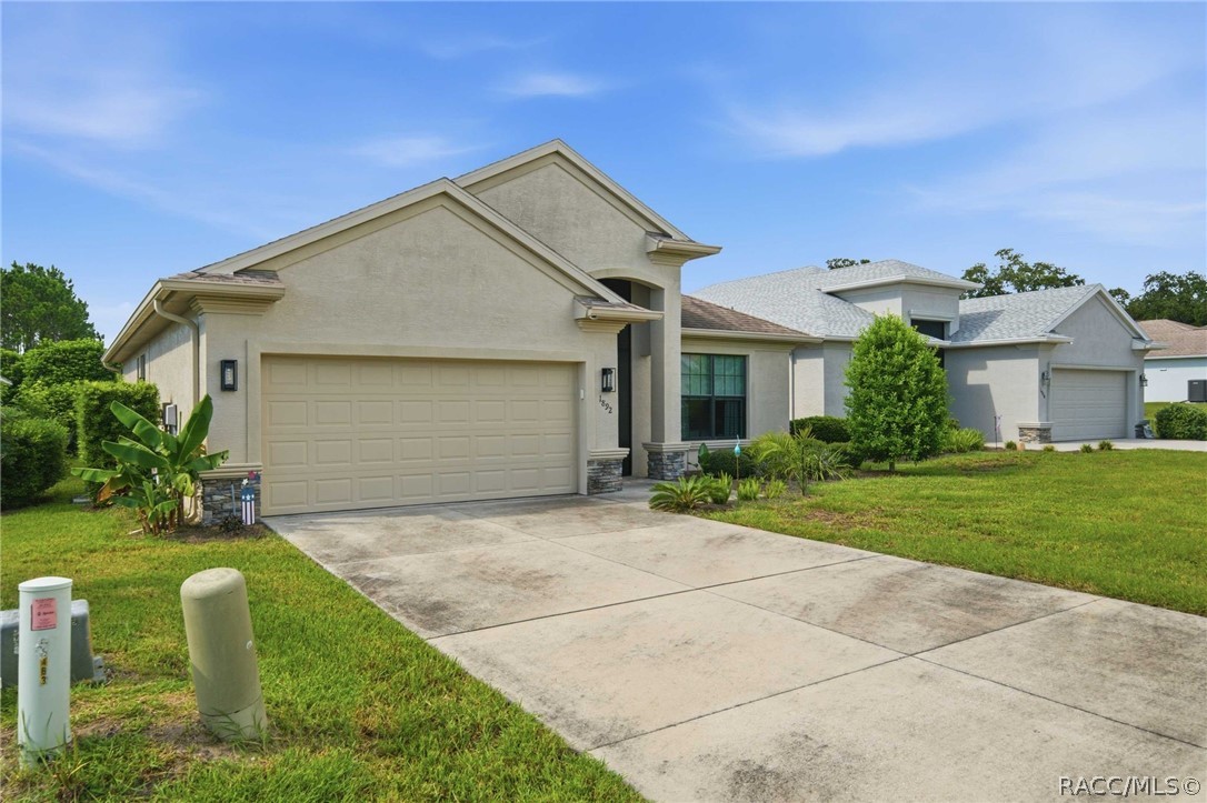 1892 W Nicole Drive, Lecanto, FL 34461 1892 W Nicole Drive, Lecanto, FL 34461