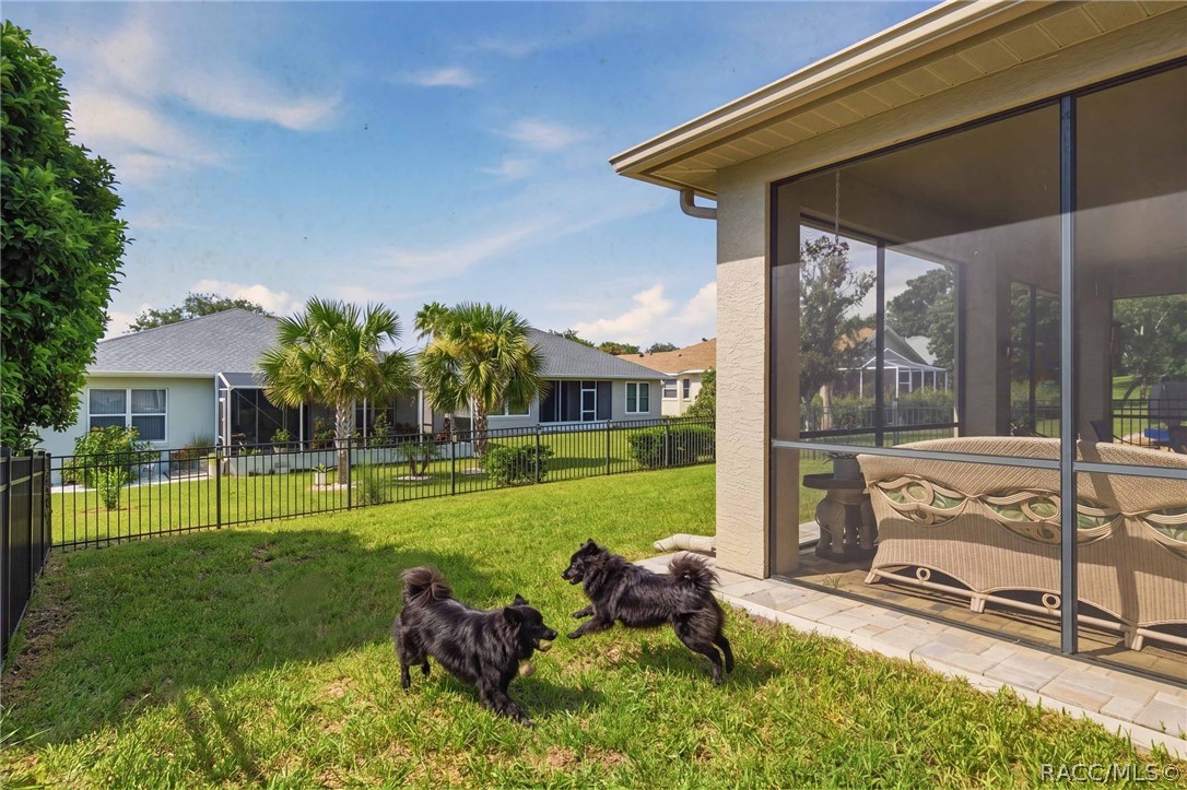 1892 W Nicole Drive, Lecanto, FL 34461