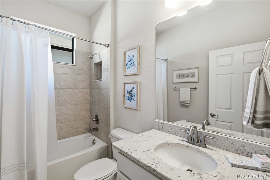 1892 W Nicole Drive, Lecanto, FL 34461