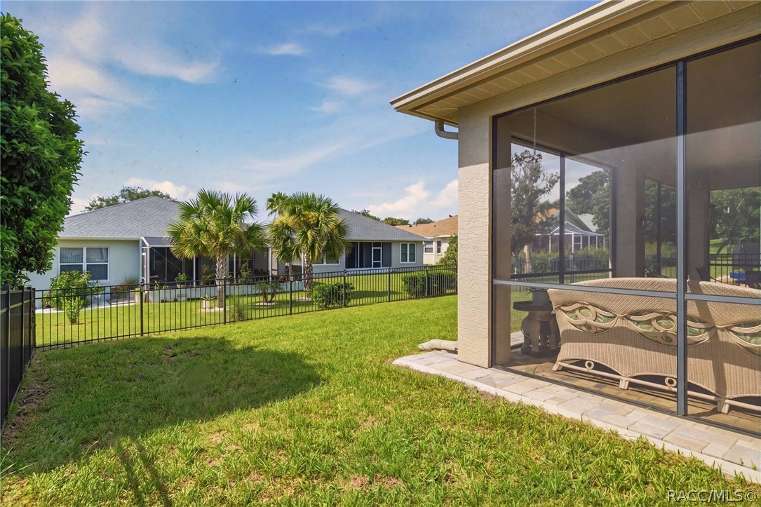 1892 W Nicole Drive, Lecanto, FL 34461