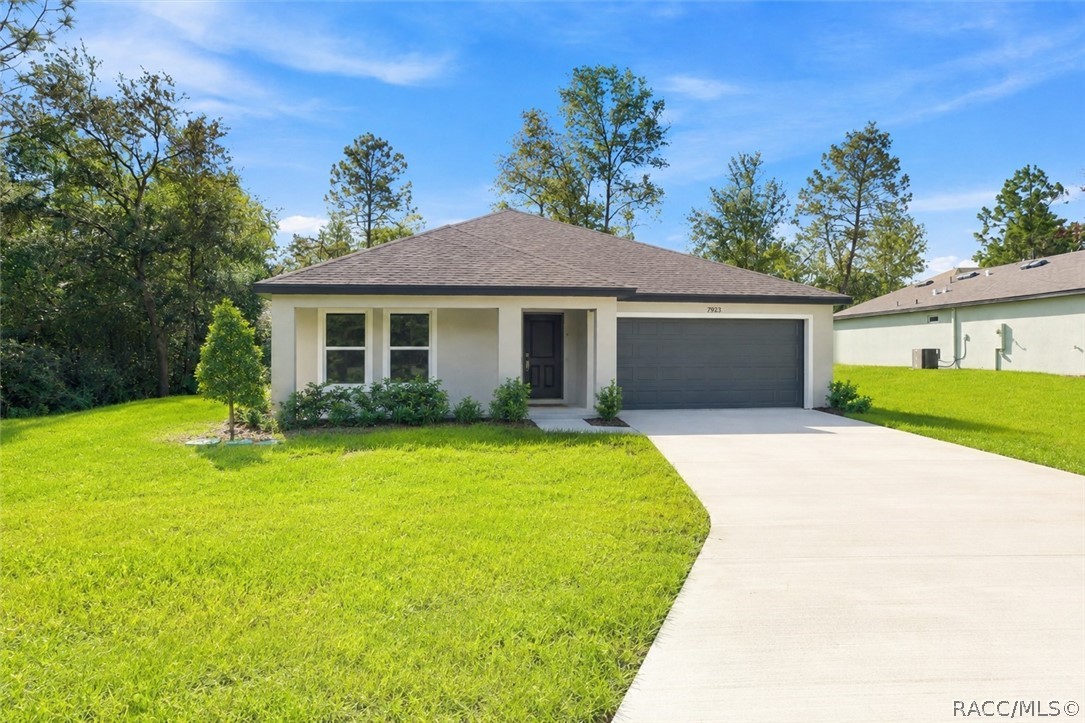 3107 W Edison Place, Dunnellon, FL 34433