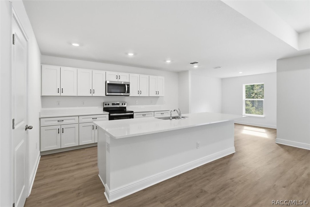 3107 W Edison Place, Dunnellon, FL 34433