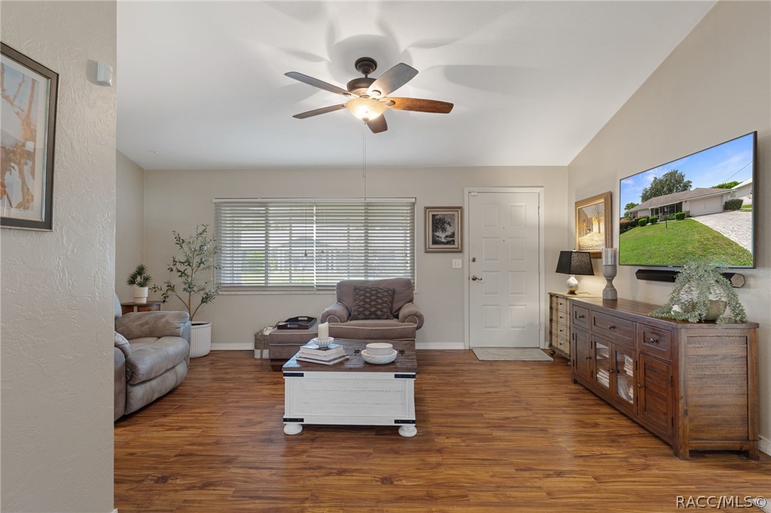 804 W Buttonbush Drive, Beverly Hills, FL 34465