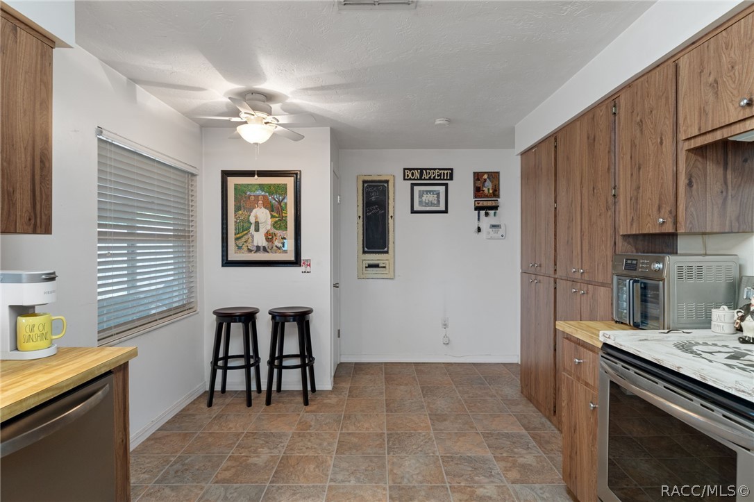 804 W Buttonbush Drive, Beverly Hills, FL 34465