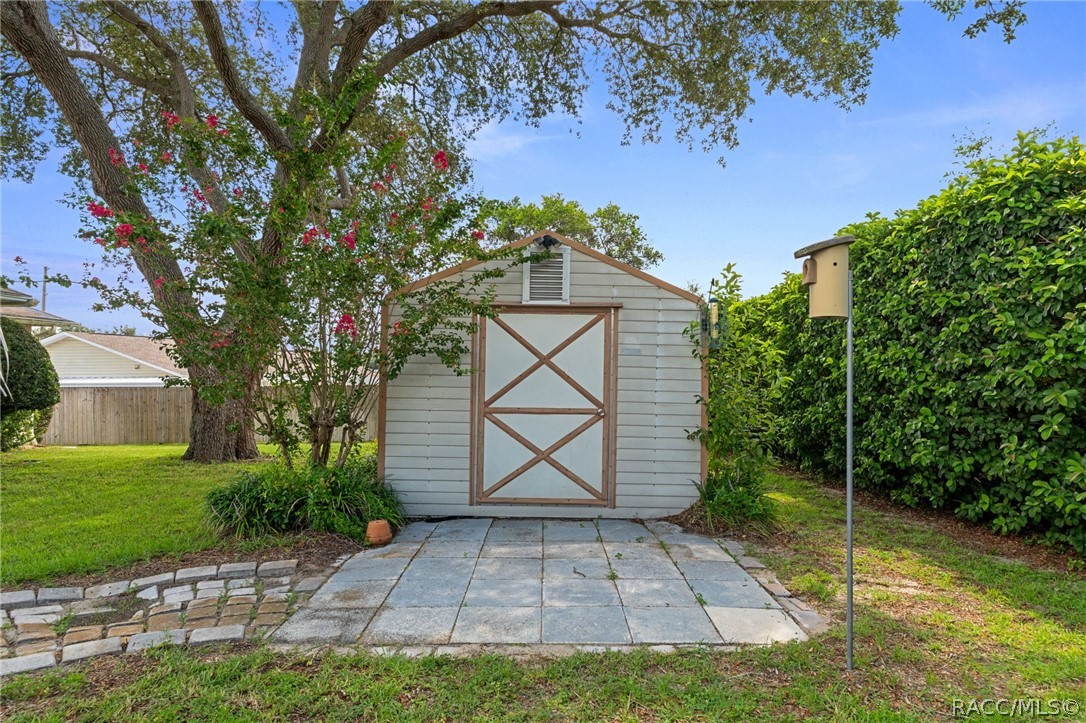 804 W Buttonbush Drive, Beverly Hills, FL 34465