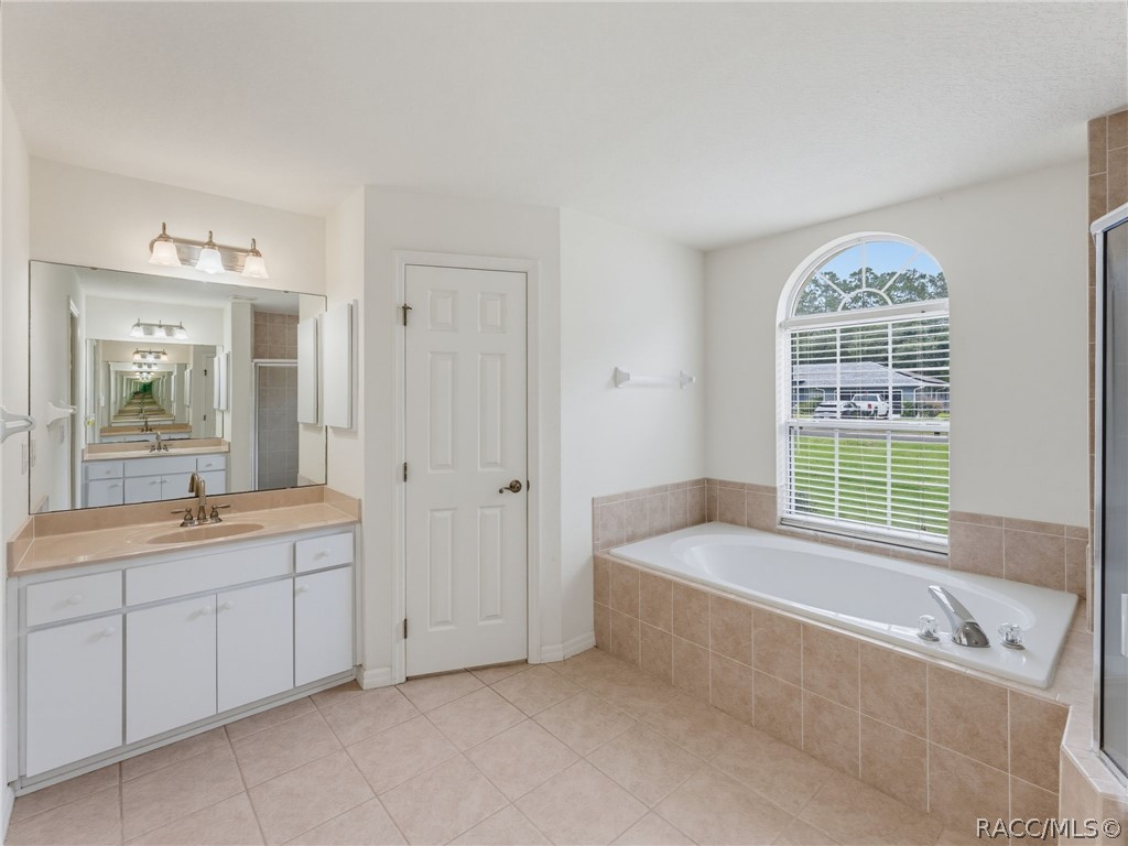 9700 N Kendall Way, Citrus Springs, FL 34434