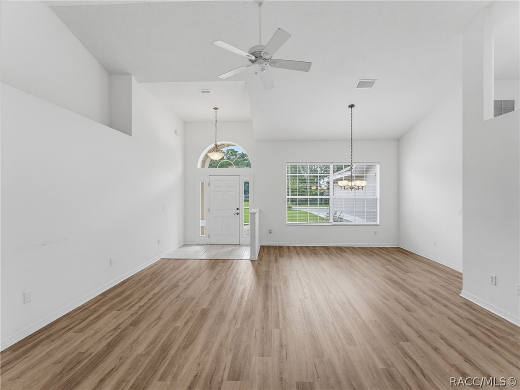 9700 N Kendall Way, Citrus Springs, FL 34434