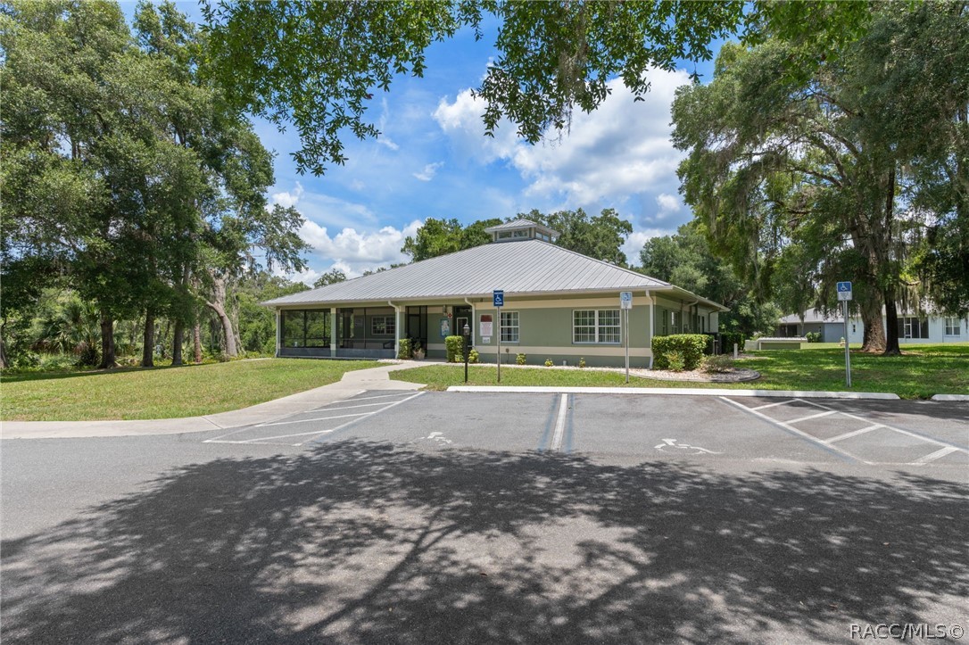 2764 N Canterbury Lake Drive, Hernando, FL 34442