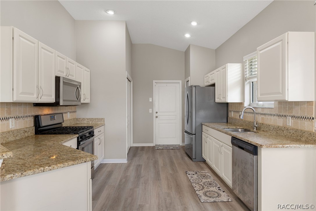 2295 N Andrea Point, Lecanto, FL 34461