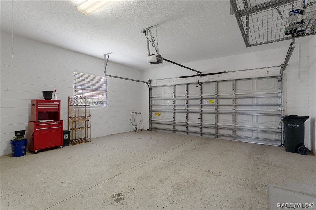 2295 N Andrea Point, Lecanto, FL 34461