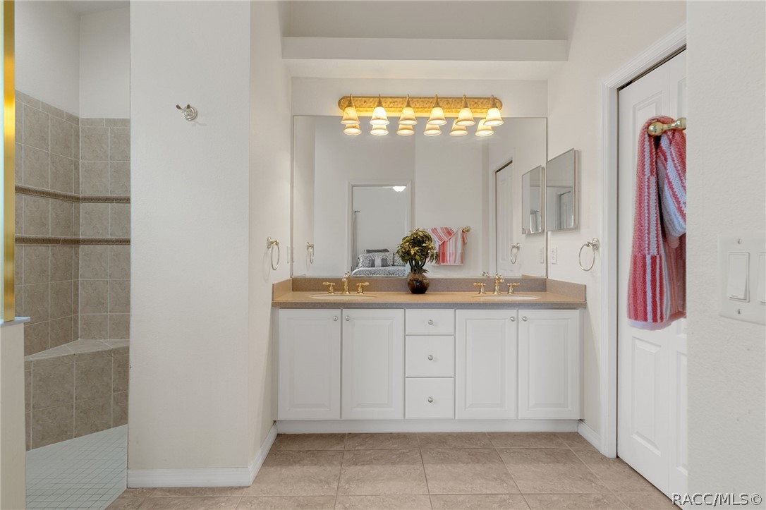 2295 N Andrea Point, Lecanto, FL 34461