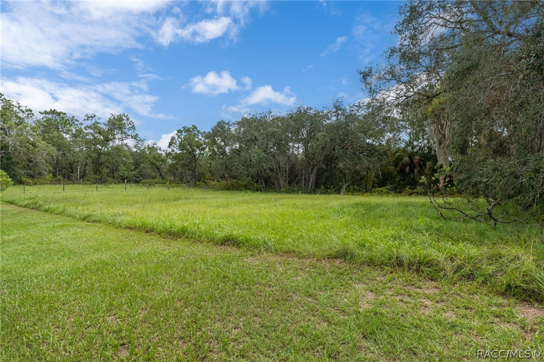 6310 W Corral Place, Beverly Hills, FL 34465