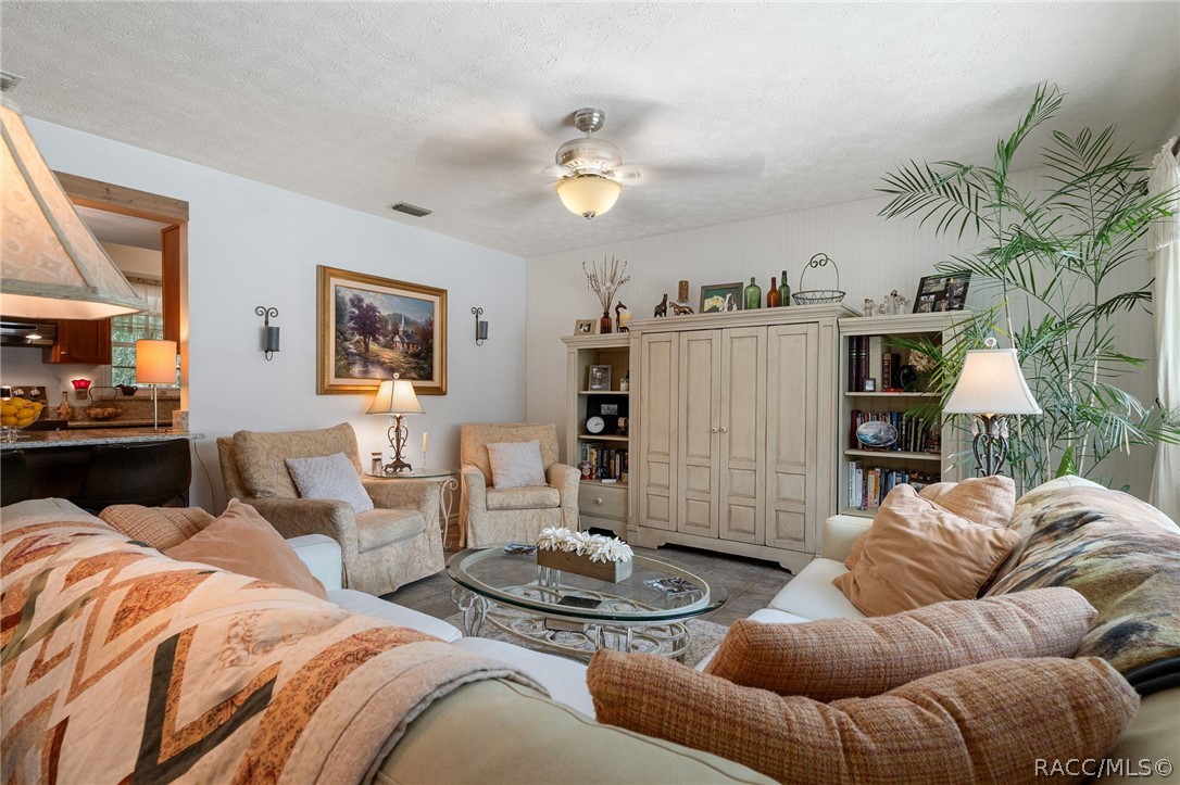 6310 W Corral Place, Beverly Hills, FL 34465 6310 W Corral Place, Beverly Hills, FL 34465