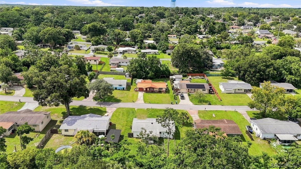 22 N Desoto Street, Beverly Hills, FL 34465