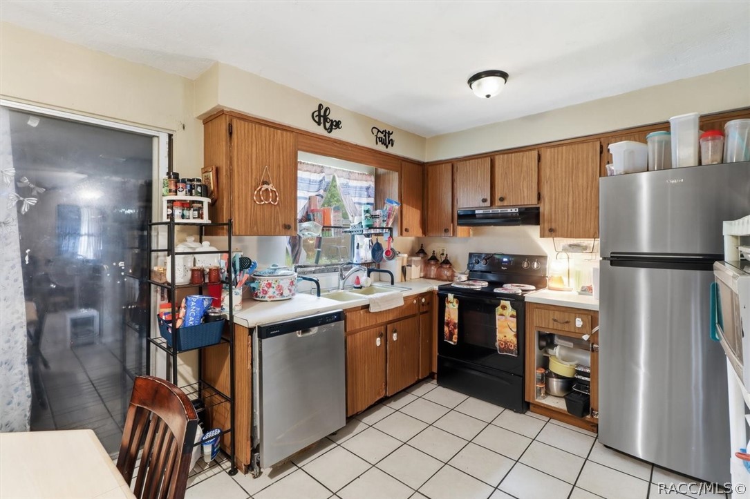 22 N Desoto Street, Beverly Hills, FL 34465