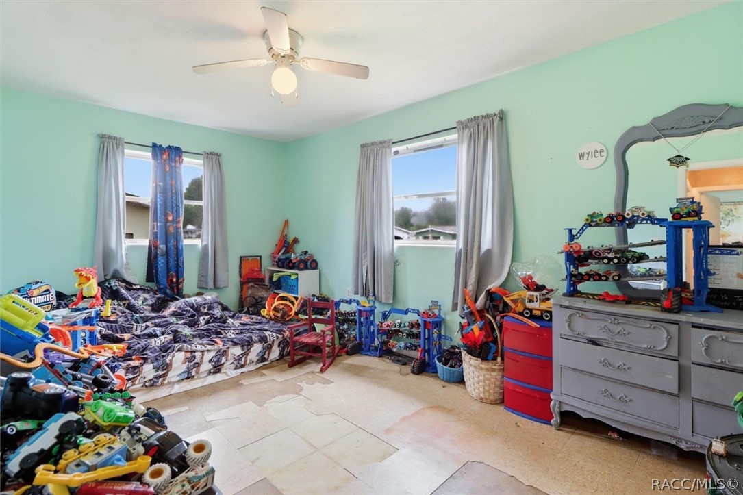 22 N Desoto Street, Beverly Hills, FL 34465